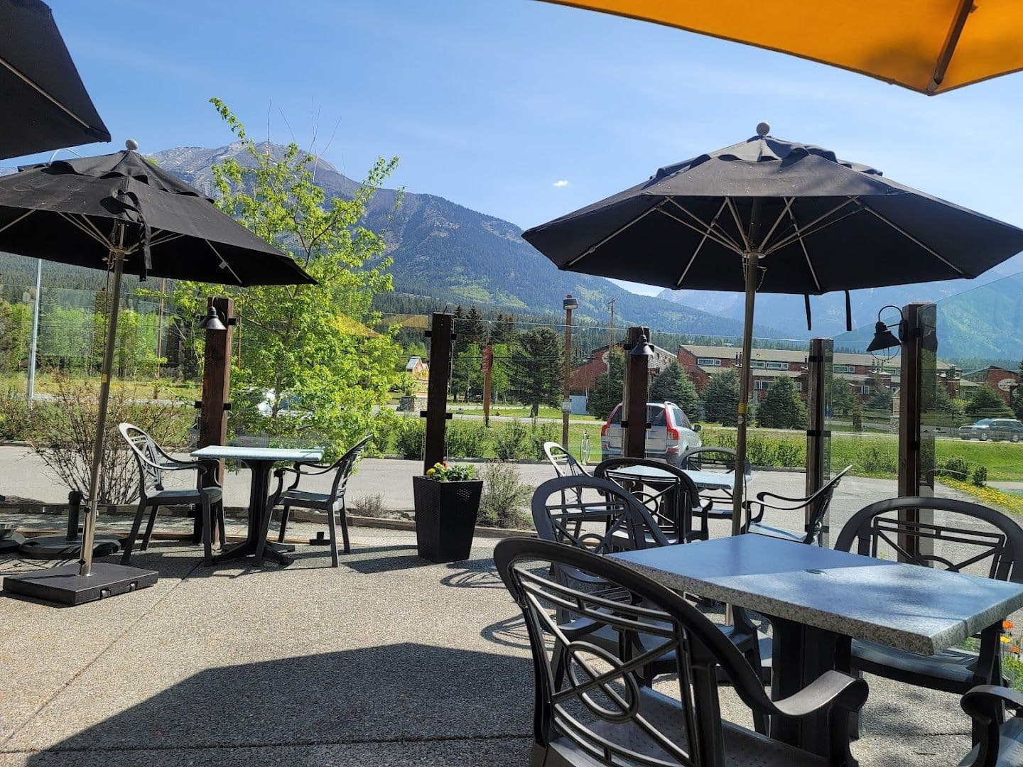 Sage Bistro & Wine Lounge