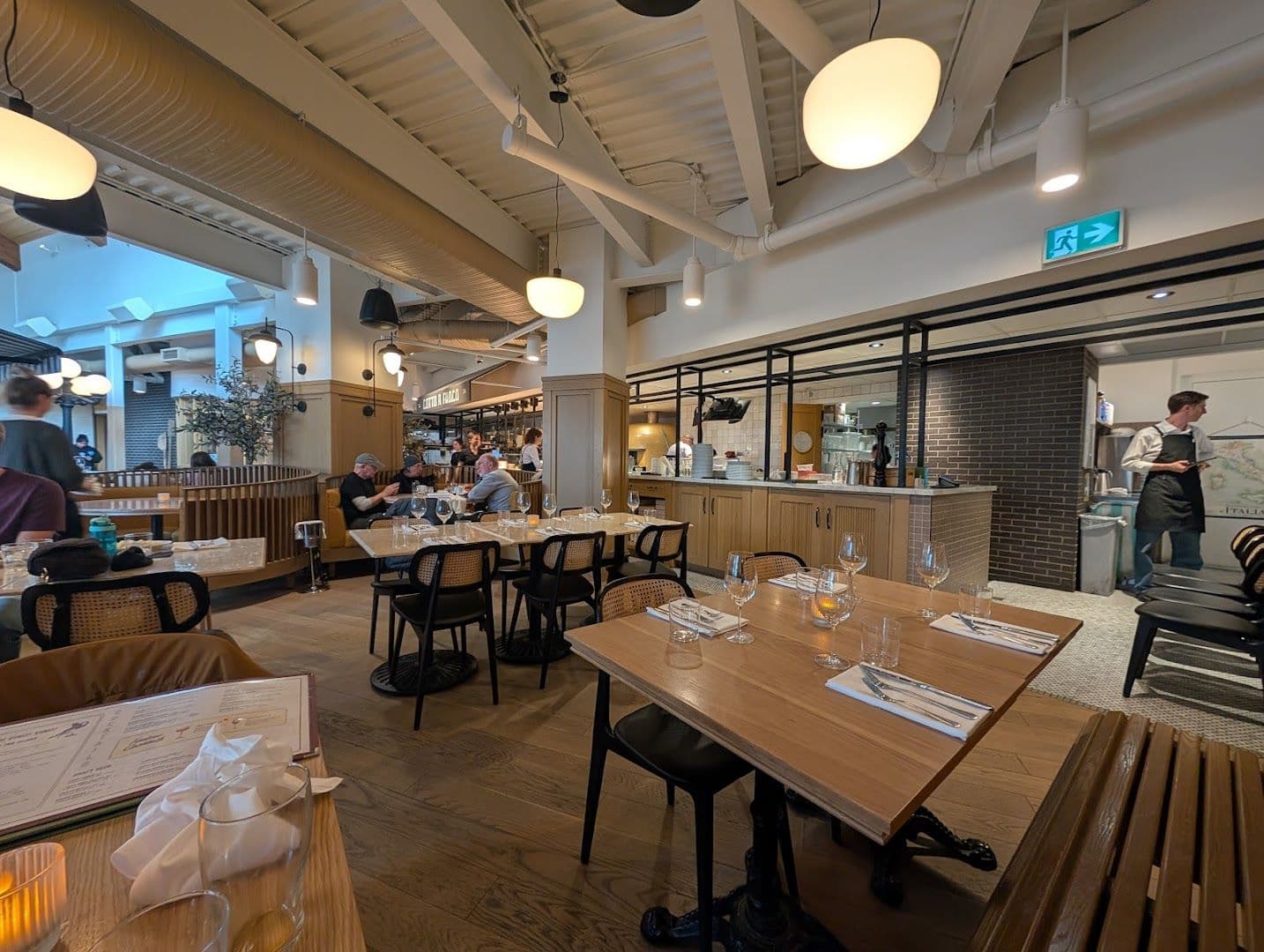 LUPO Italian Ristorante photo 2