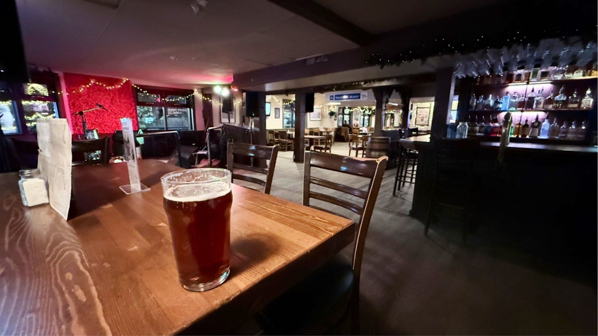 Rose & Crown photo 3